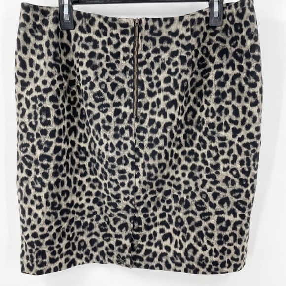 CAbi Leopard Jungle Grey Neutral Animal Print Exposed Zipper Skirt with Pockets - Picture 4 of 13